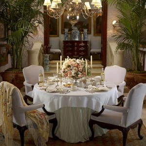 Luxe at table